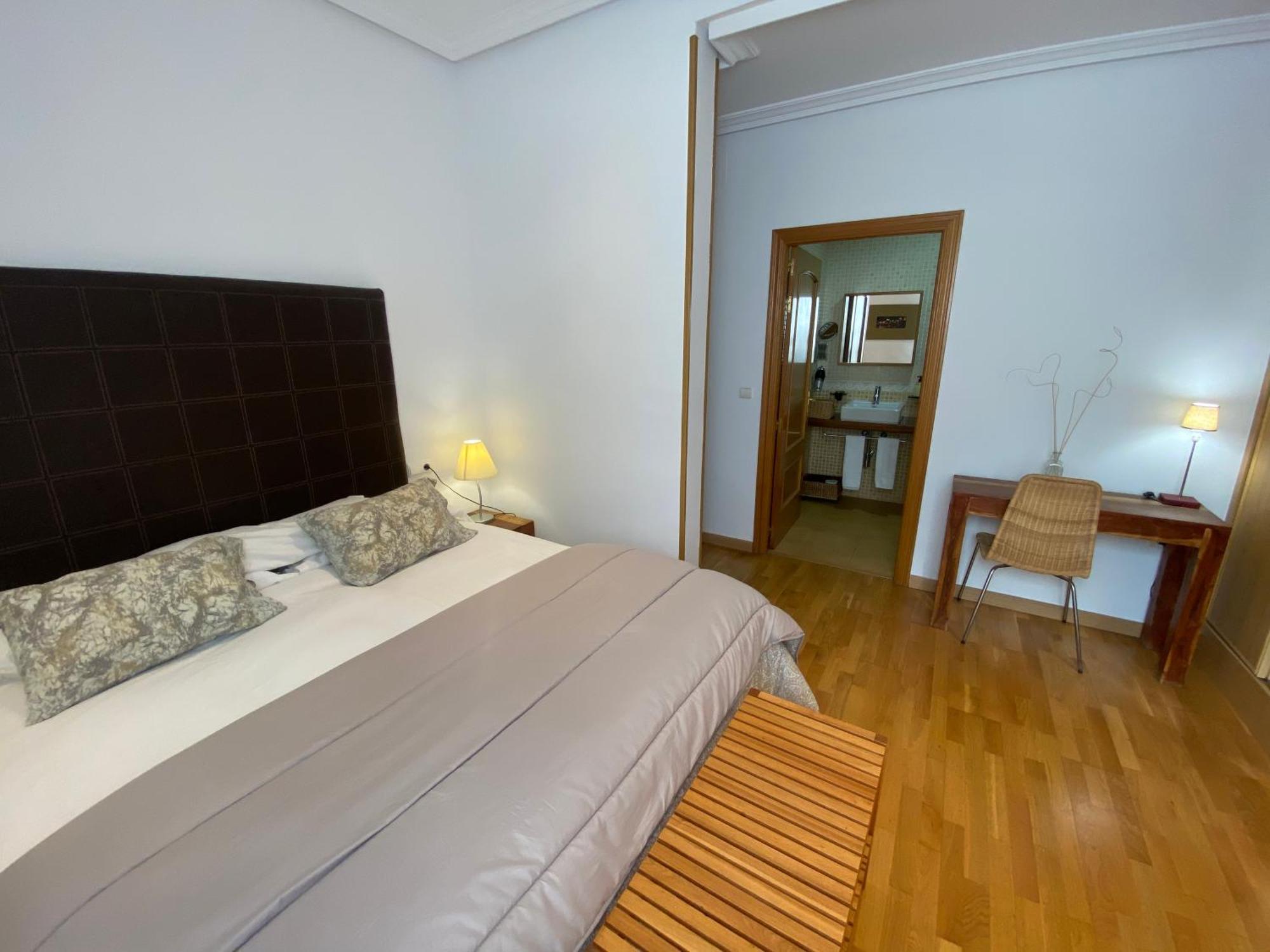 Apartamentos Caceres Exterior photo